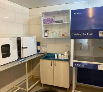 آزمایشگاه میکروبی بینا آزما سپاهان