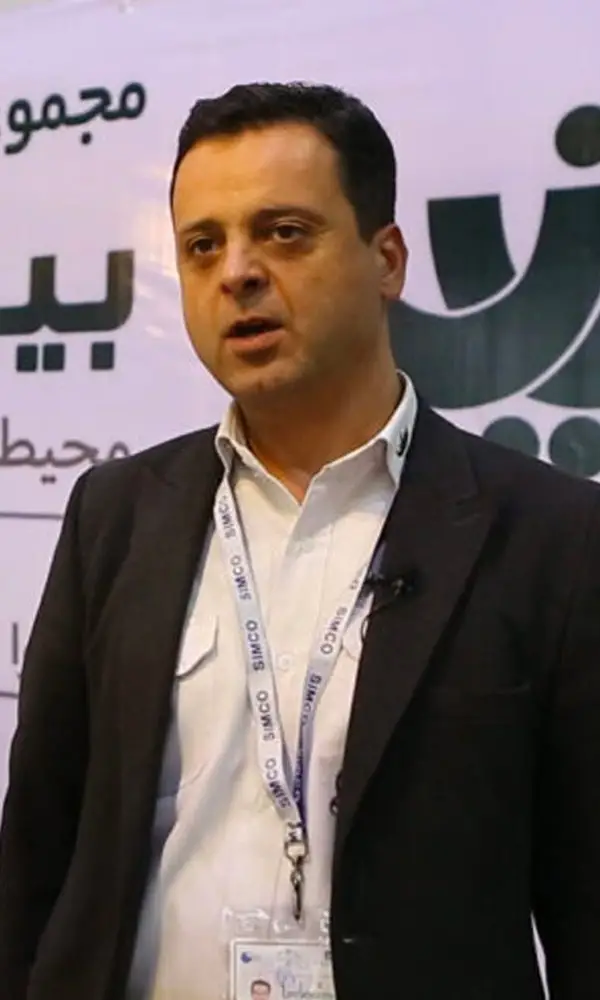 مصاحبه مدیر آزمایشگاه بینا آزما سپاهان ، جناب آقای آرش پورزرگر با ستاد خبری کارآفرین نیوز 30 مصاحبه مدیر آزمایشگاه بینا آزما سپاهان ، جناب آقای آرش پورزرگر با ستاد خبری کارآفرین نیوز