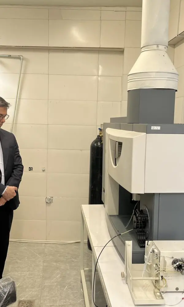 بازدید شرکت فولاد مبارکه اصفهان از مجموعه آزمایشگاهی بینا آزما سپاهان 12 بازدید شرکت فولاد مبارکه از مجموعه آزمایشگاهی بینا آزما